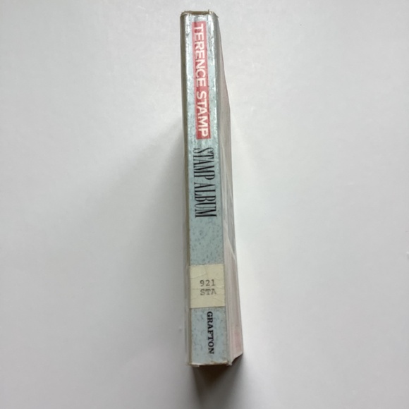 Stamp Album by Terence Stamp (Autobiography) - Picture 2 of 10